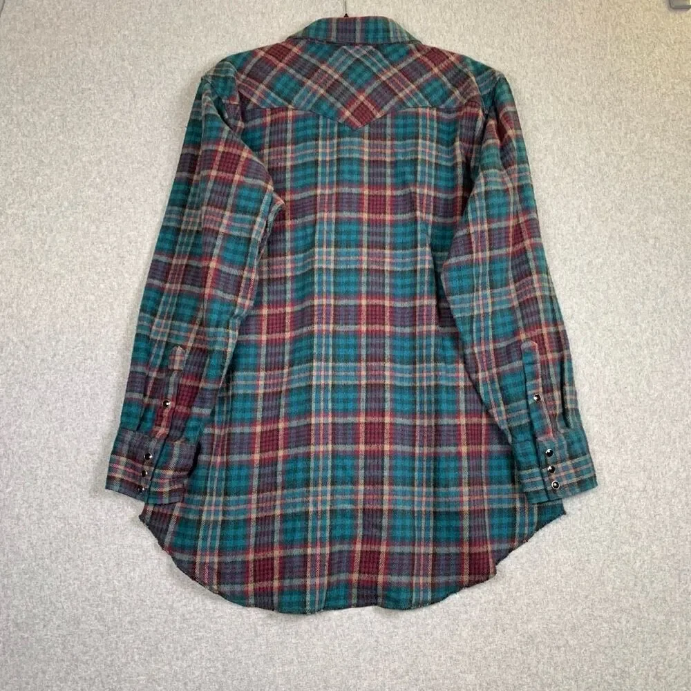 Wrangler Mens Size 17.5 Button Front Shirt Green Red Plaid Long Tails Pocket